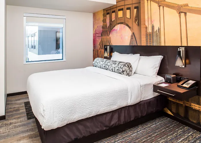 Hotel By Marriott Oakland/university Place 3*